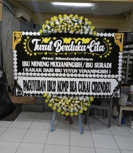 Papan Bunga Duka Pasar Besar Mataram